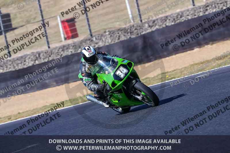 brands hatch photographs;brands no limits trackday;cadwell trackday photographs;enduro digital images;event digital images;eventdigitalimages;no limits trackdays;peter wileman photography;racing digital images;trackday digital images;trackday photos